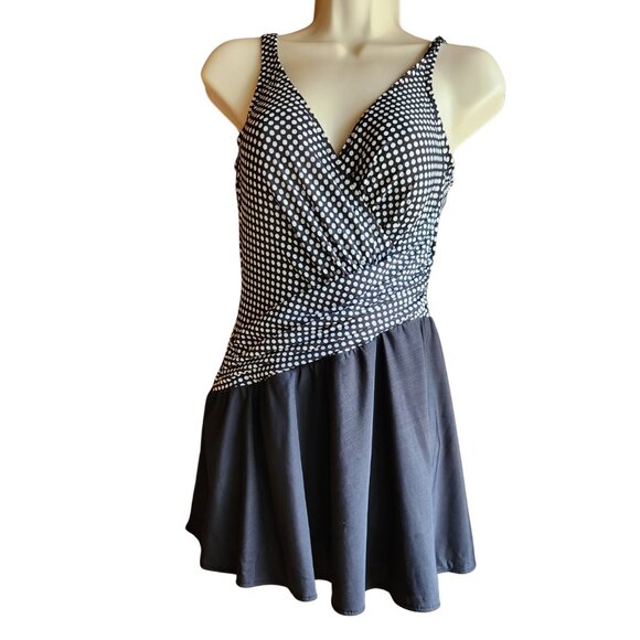 Miraclesuit Size 12 One Piece B&W Polka Dot Swimdress Hip Slimming - Picture 1 of 7